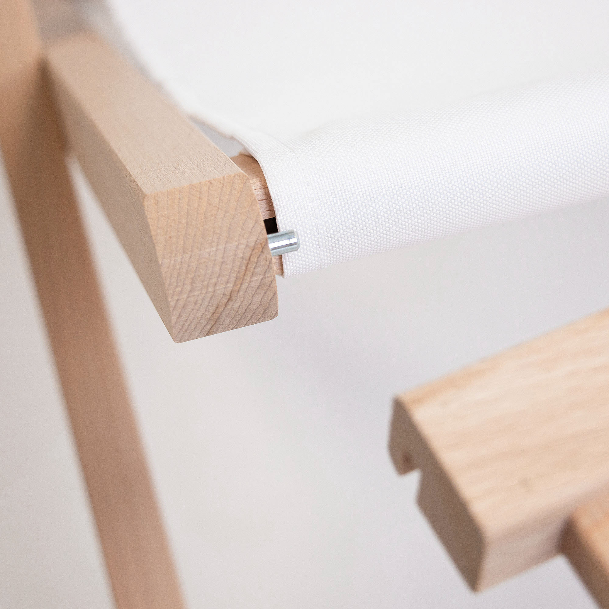 Leżak drewniany z podnóżkiem Charcoal